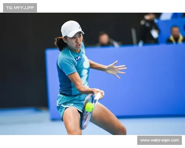 澳网赛场顶棚因高温关闭，张帅谈环境变化对比赛影响